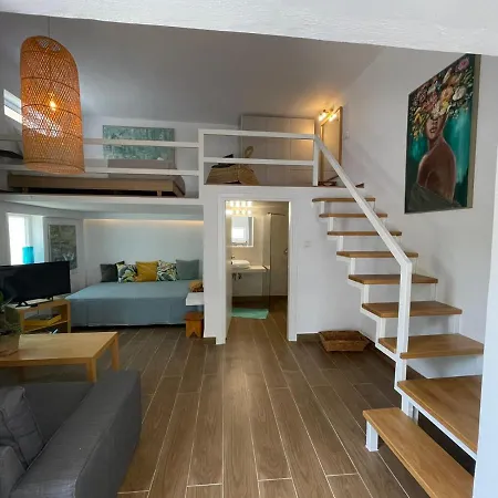 Cosy Loft Platamonas